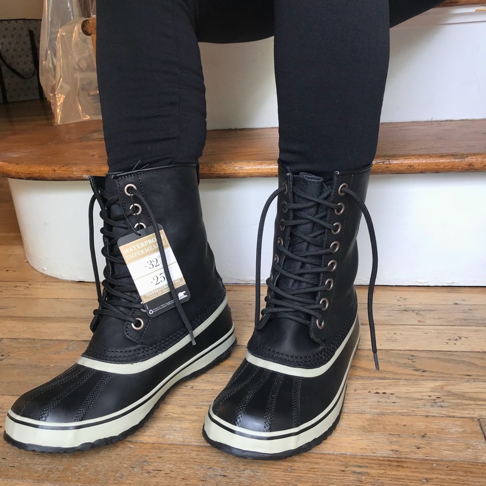 Sorel waterproof boots NEW!